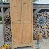 Très grande armoire bois rénovée