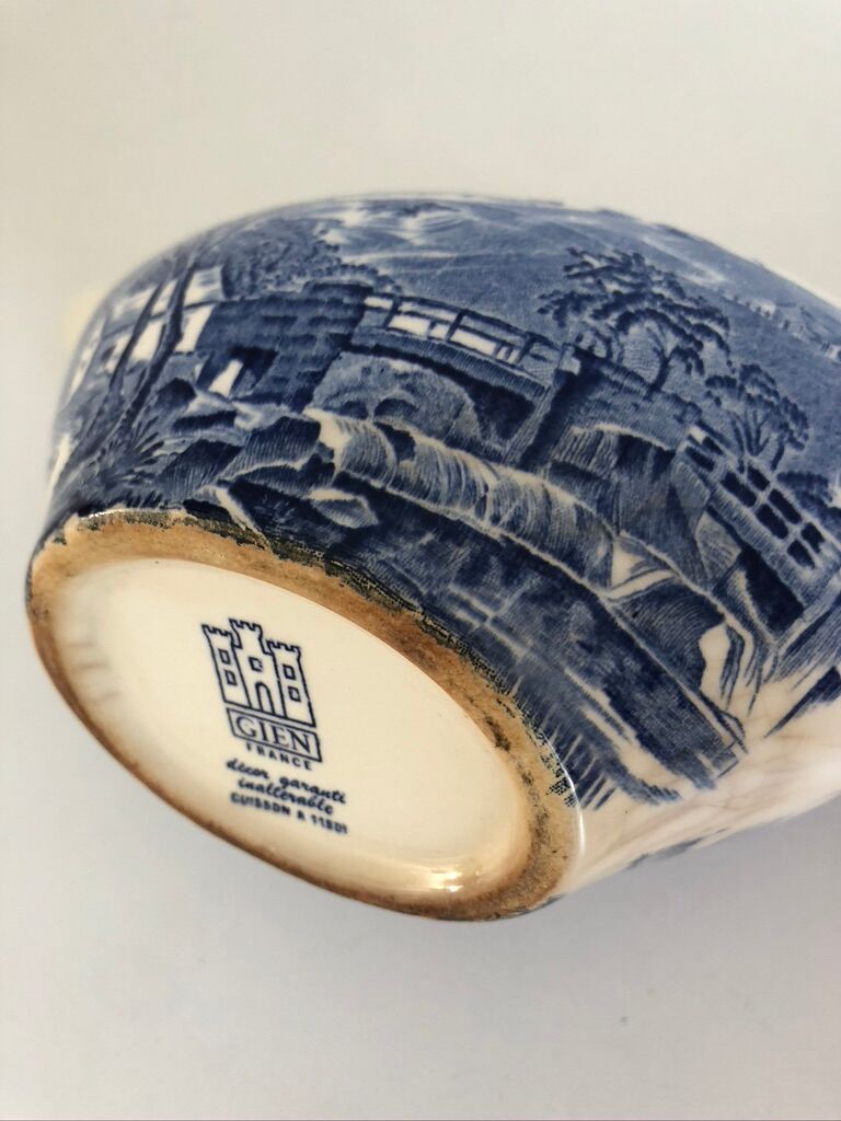 Gien porcelain gravy boat