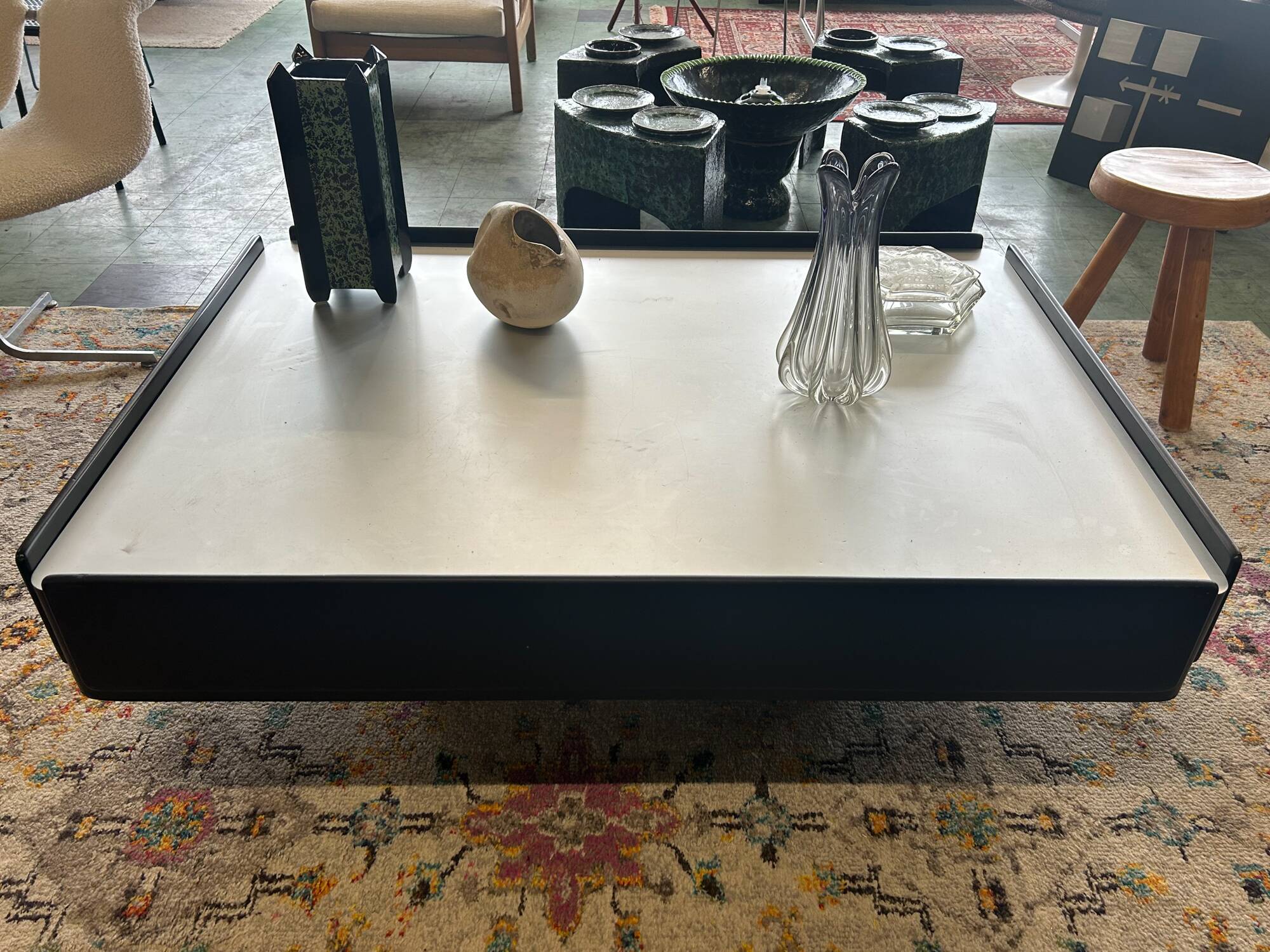 Table basse noire Vico Magistretti pour Gavina 1960