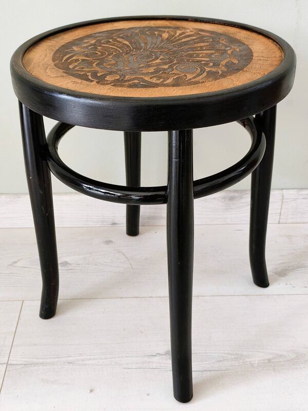 Tabouret dans le goût de Thonet en bois massif