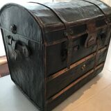 Stagecoach trunk, English trunk