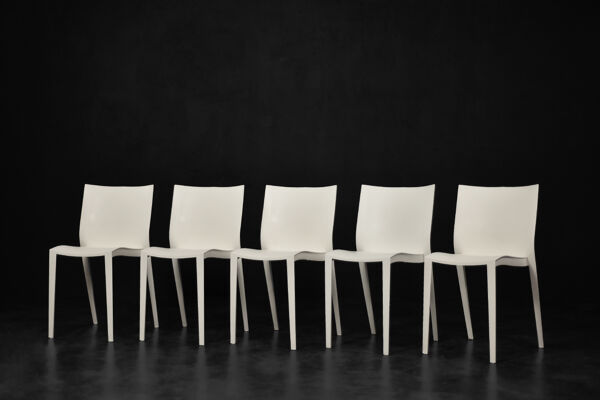Chaises vintage en plastique lisse et moderne du milieu du siècle par Philippe Starck pour Xo Design, lot de 5