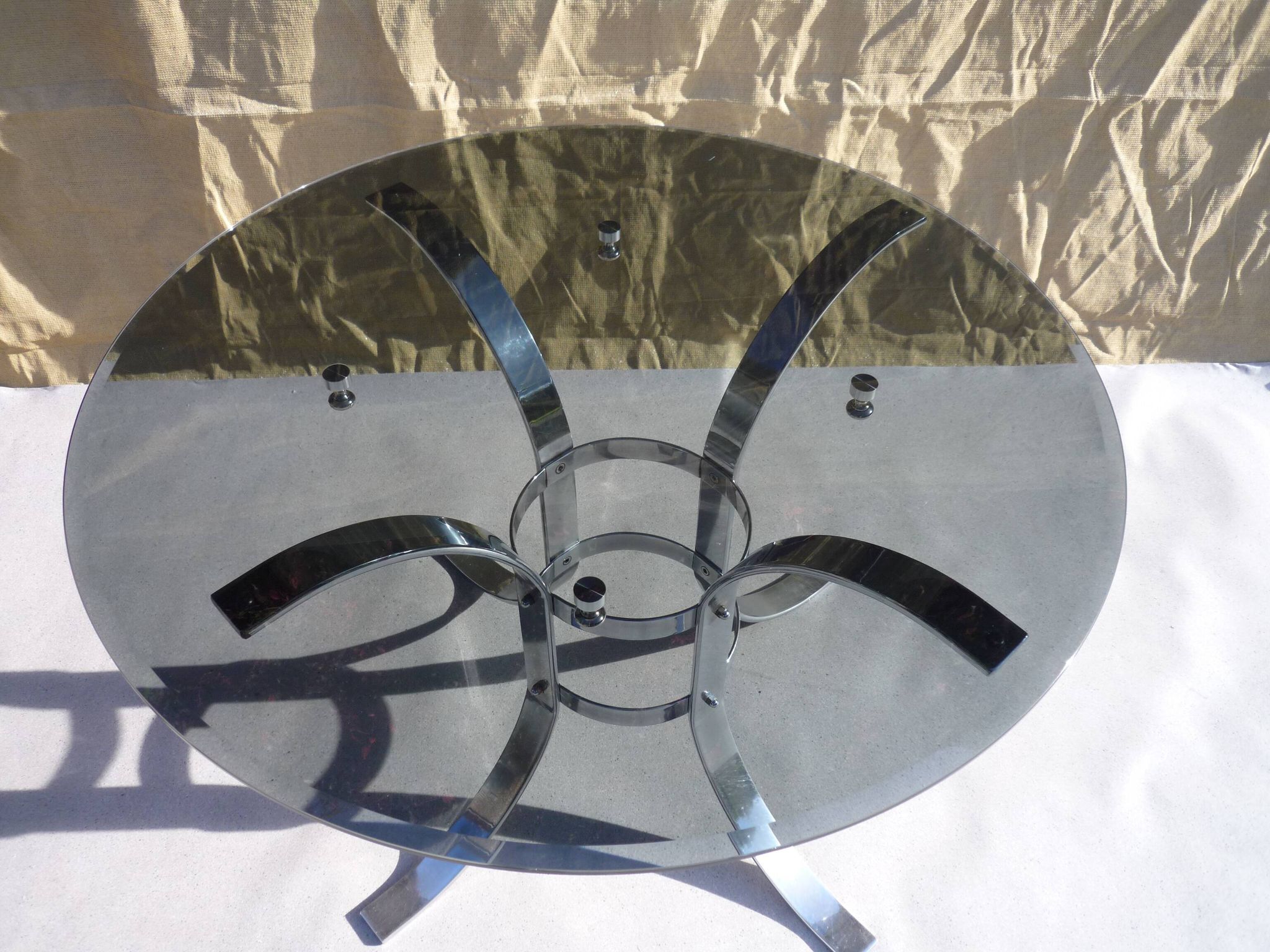 Table de salle à manger  verre et chrome