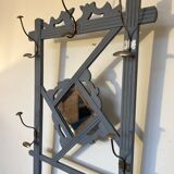 Porte manteau vestiaire art déco en bois patiné gris