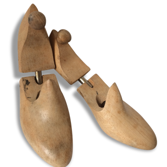 Forme à chaussures / Embauchoir ancien en bois modèle FEMME
