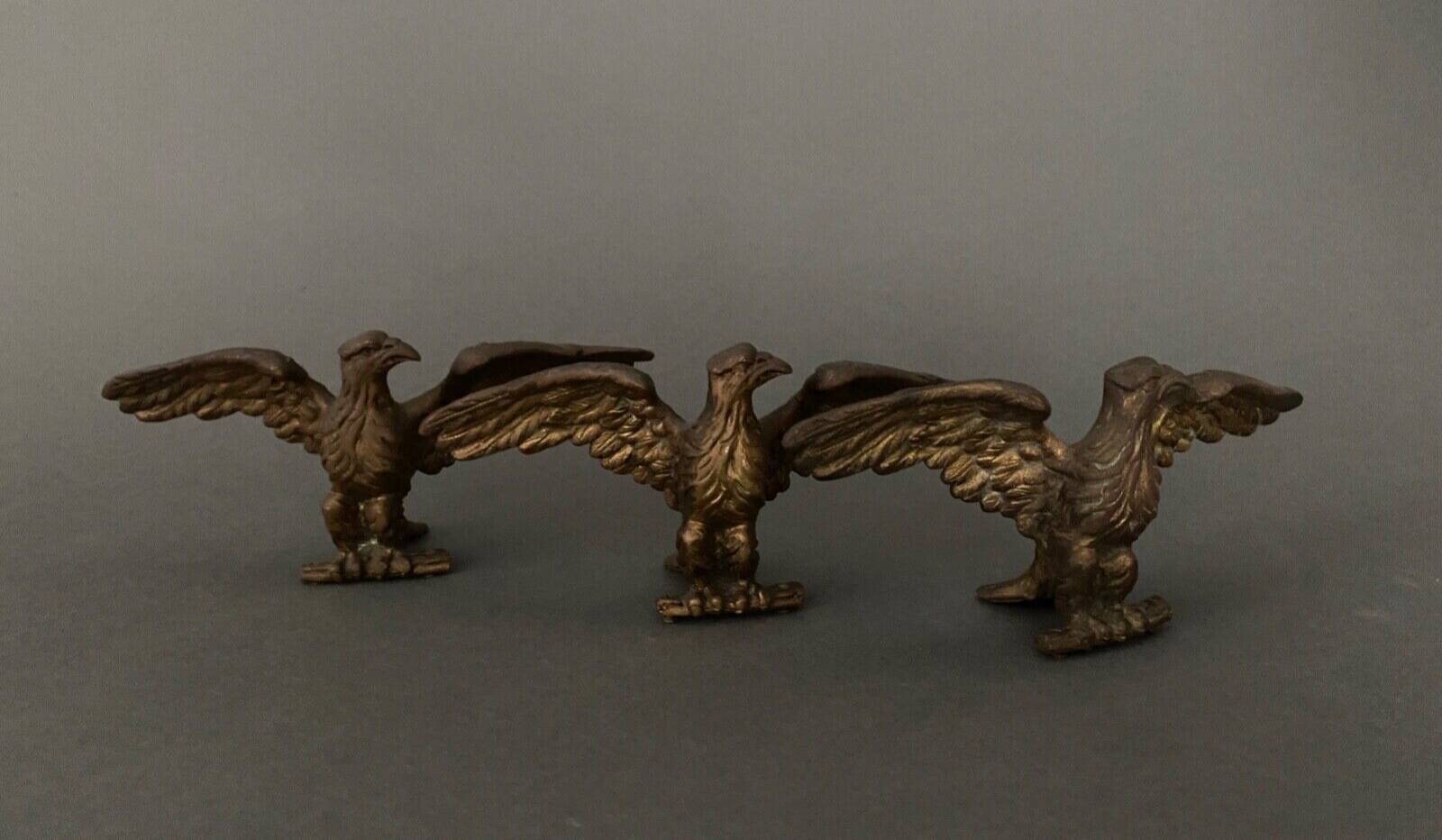 Three bronze eagles Napoleon III 19th century golden patina