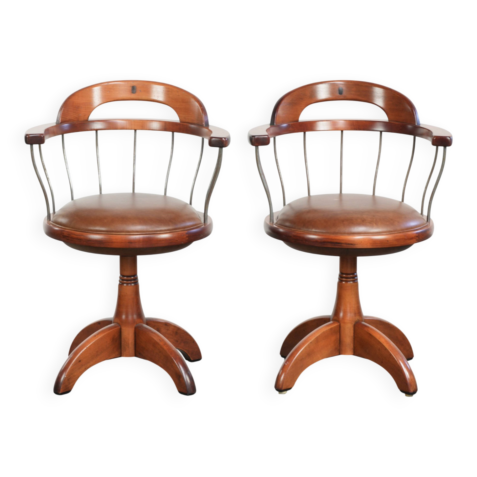 Set of 2 swivel/office chairs with a cognac-coloured cow leather seat