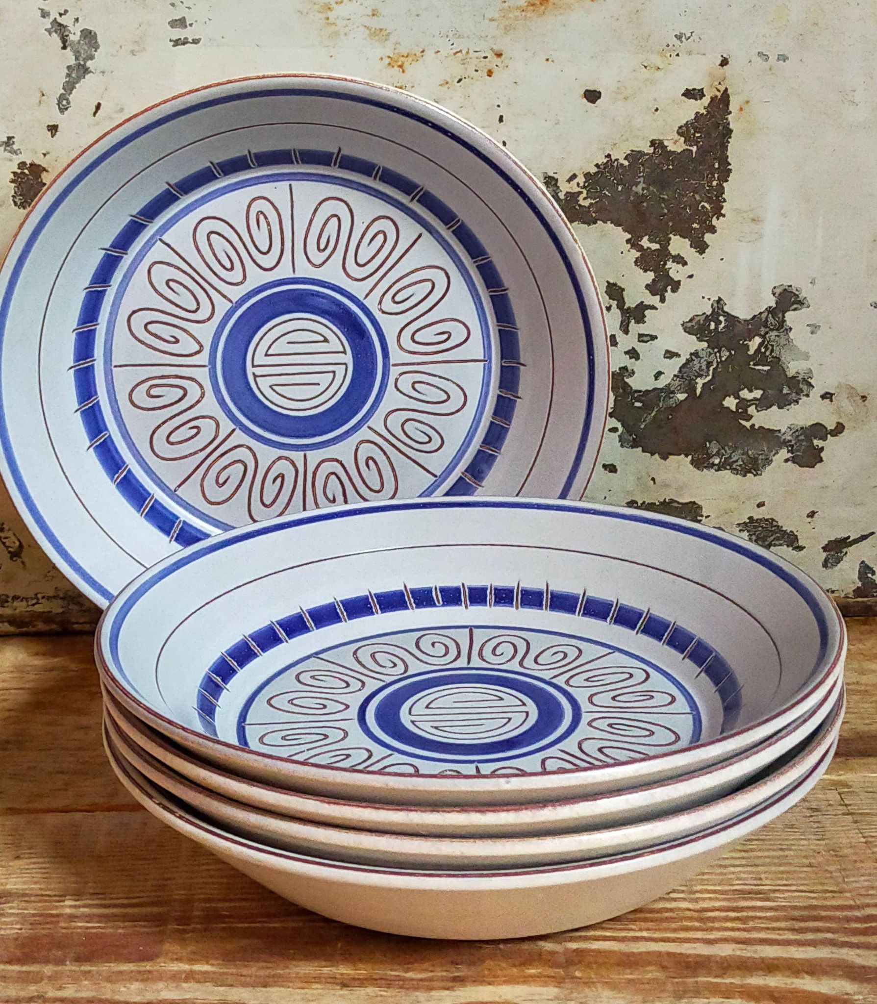 Cinq assiettes creuses céramiques M.B.F.A  PORNIC vintages service Daphné