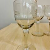 Lot de 4 verres à vin ou liqueur vintage