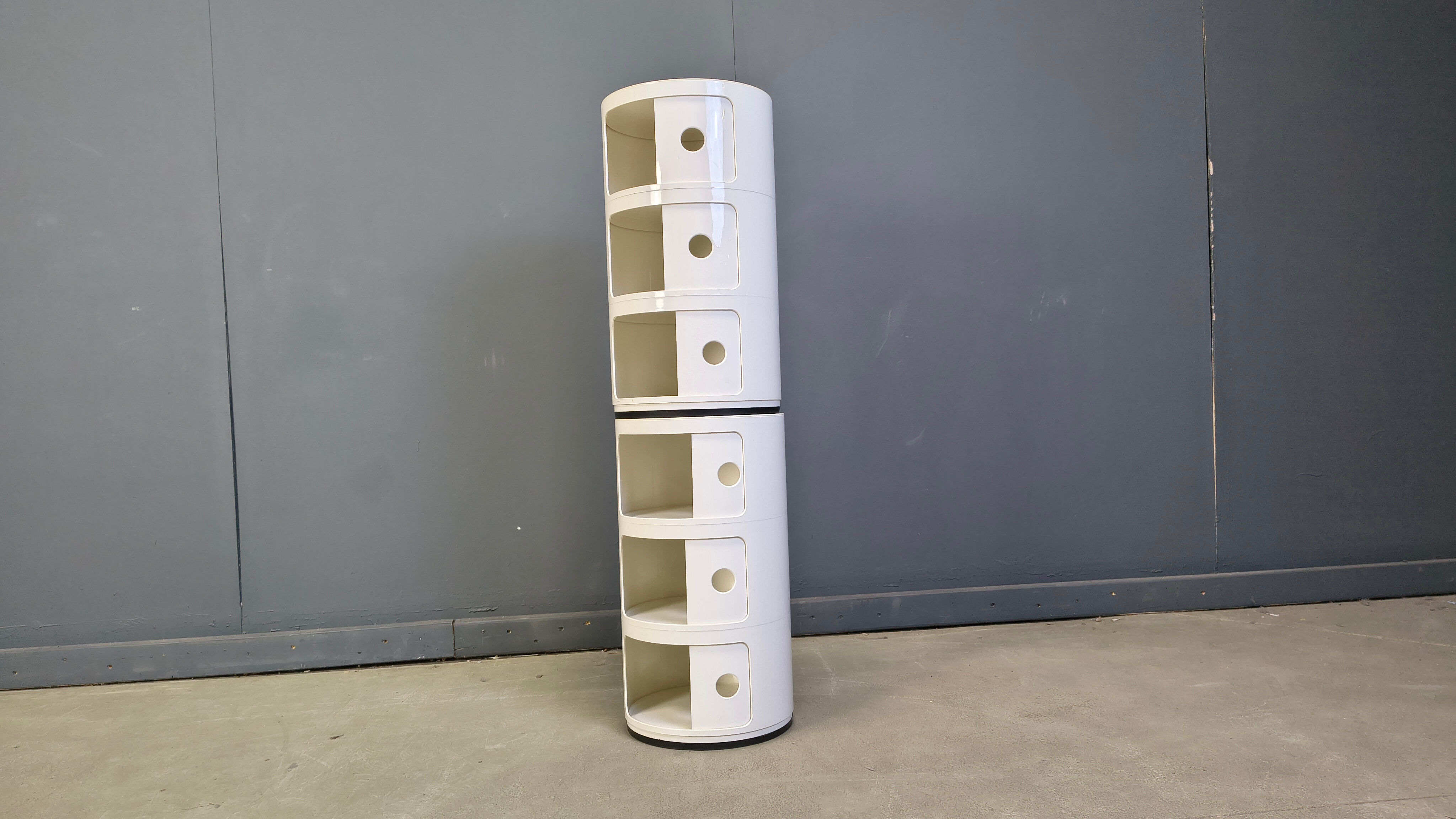 Pair of cabinets by Anna Castelli Ferrieri for Kartell, 1960s - Italy