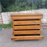 Louis Philippe dresser