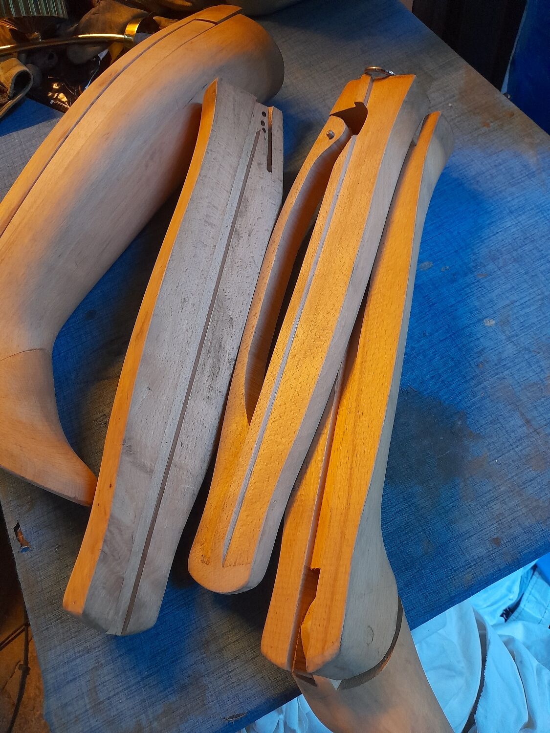Embauchoirs à chaussures réglable ( en bois