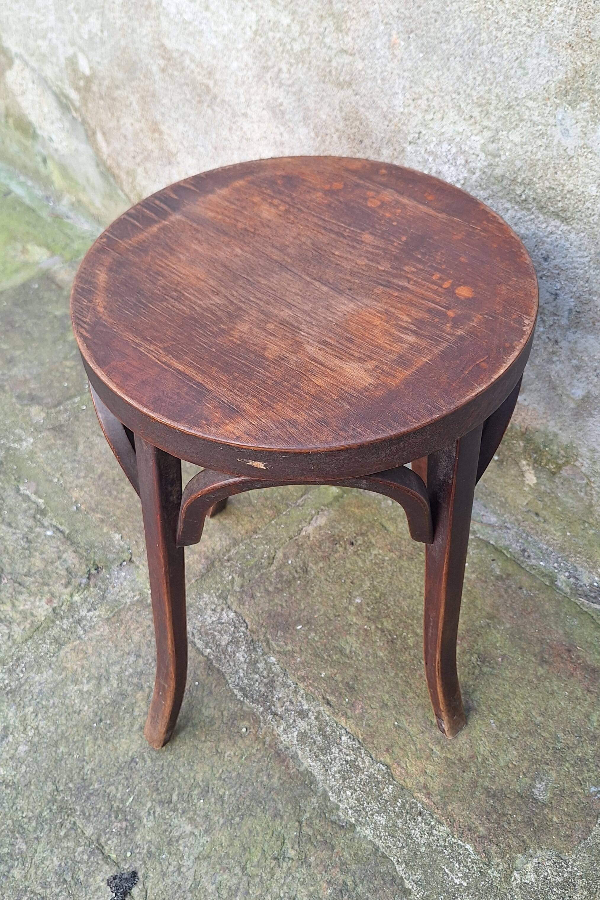 Tabouret en bois courbé Baumann
