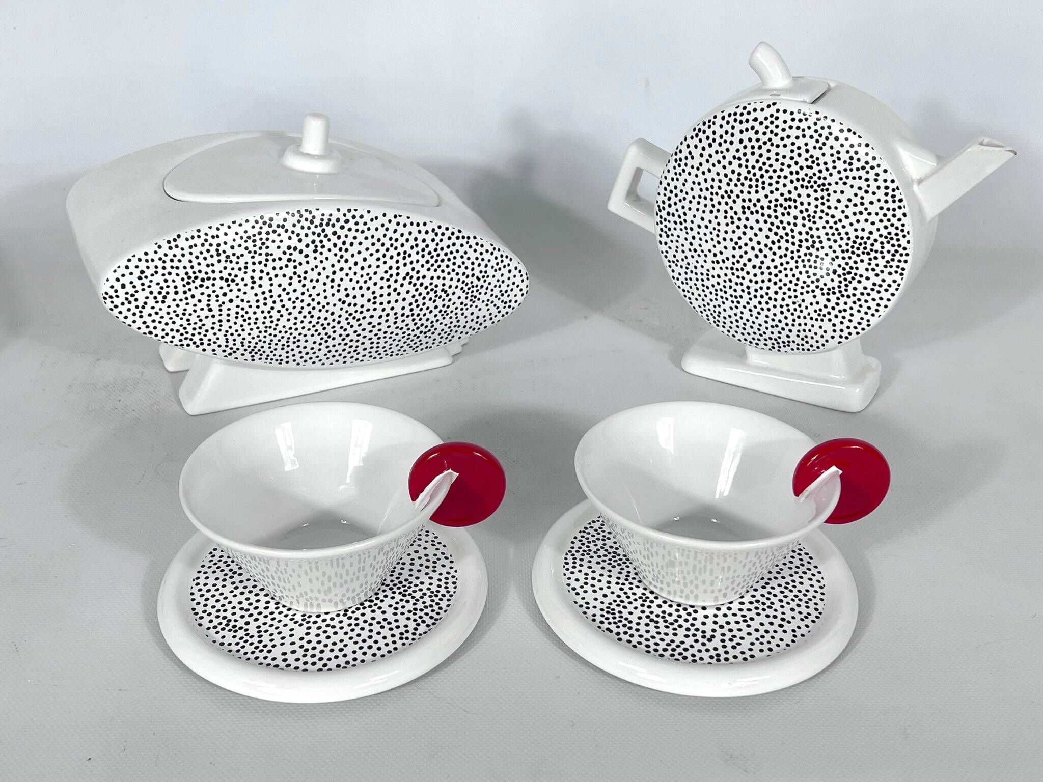 Ceramic Tea Set by Mas for Memphis Milano, 1980s, Set of 7