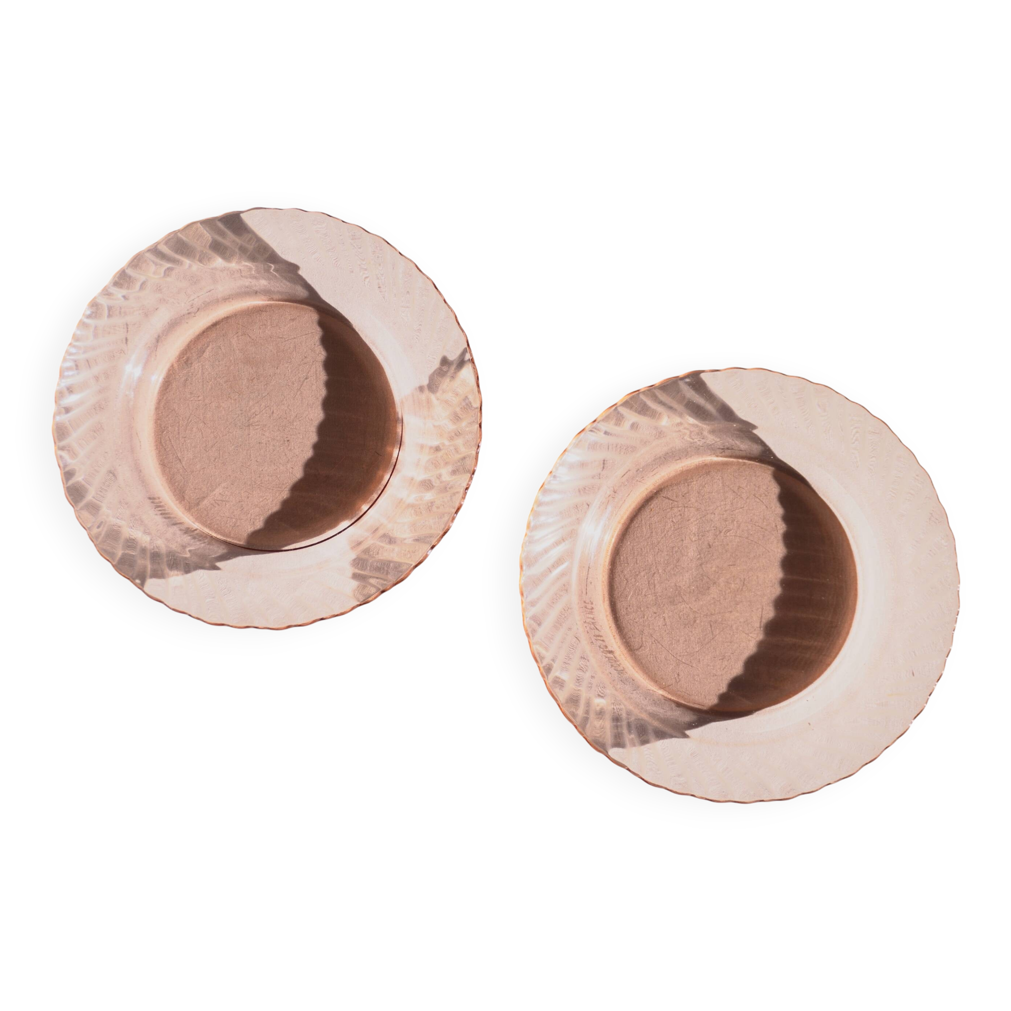 Set of two pink glass plates, Arcoroc France