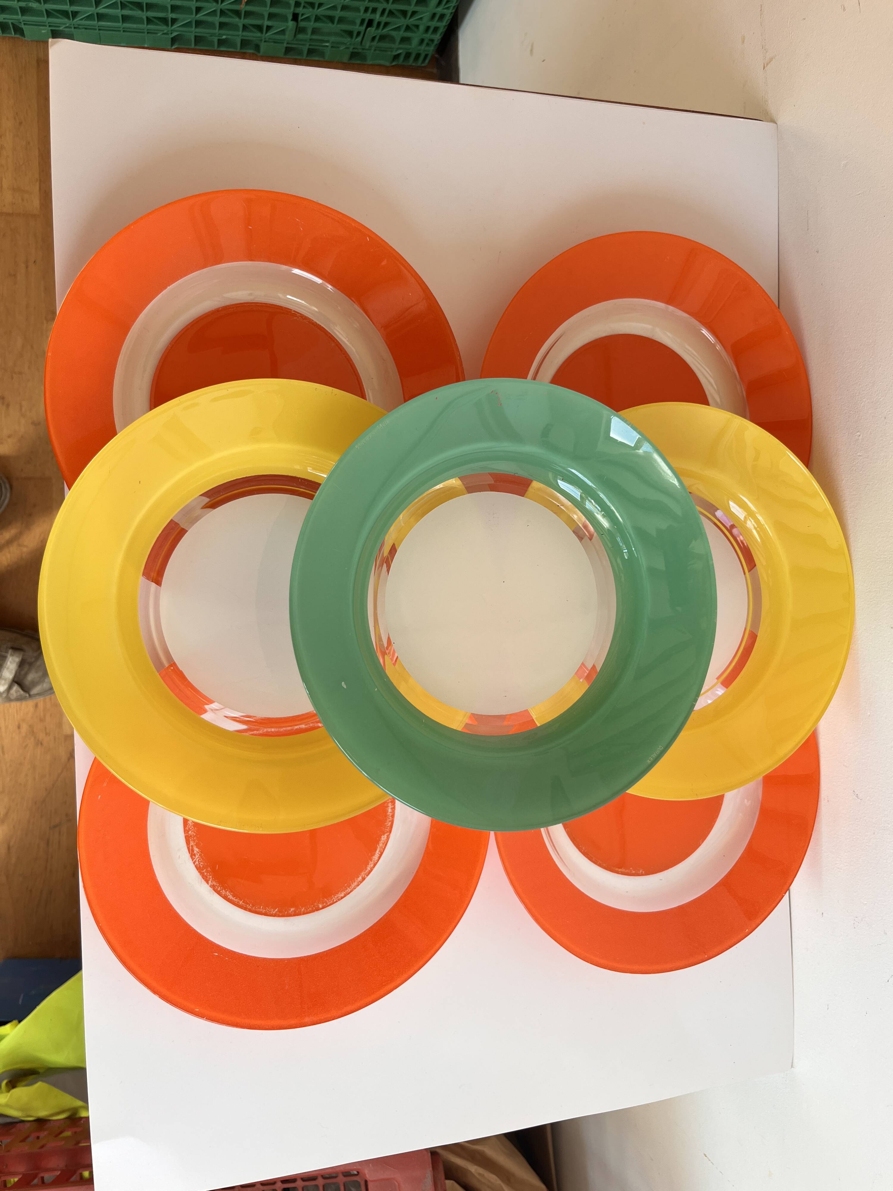 Coloured Duralex plates