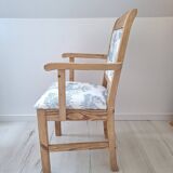 Chair / Armchair in solid wood and blue toile de Jouy
