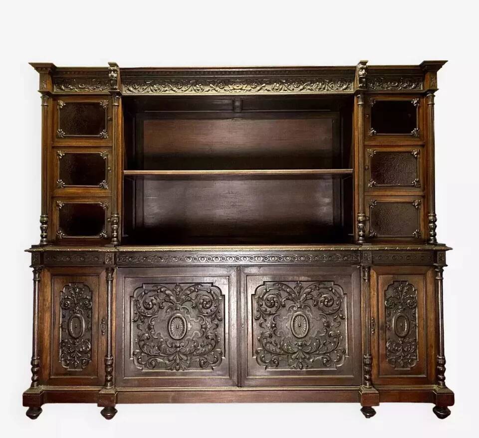 Renaissance bookcase in solid carved walnut circa 1850