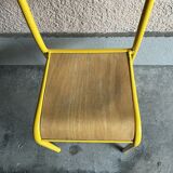 Chaise écolier vintage jaune