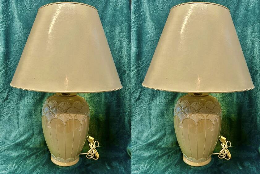 Pair of cream ceramic lamps, 1980s, art deco style, Miami light 73