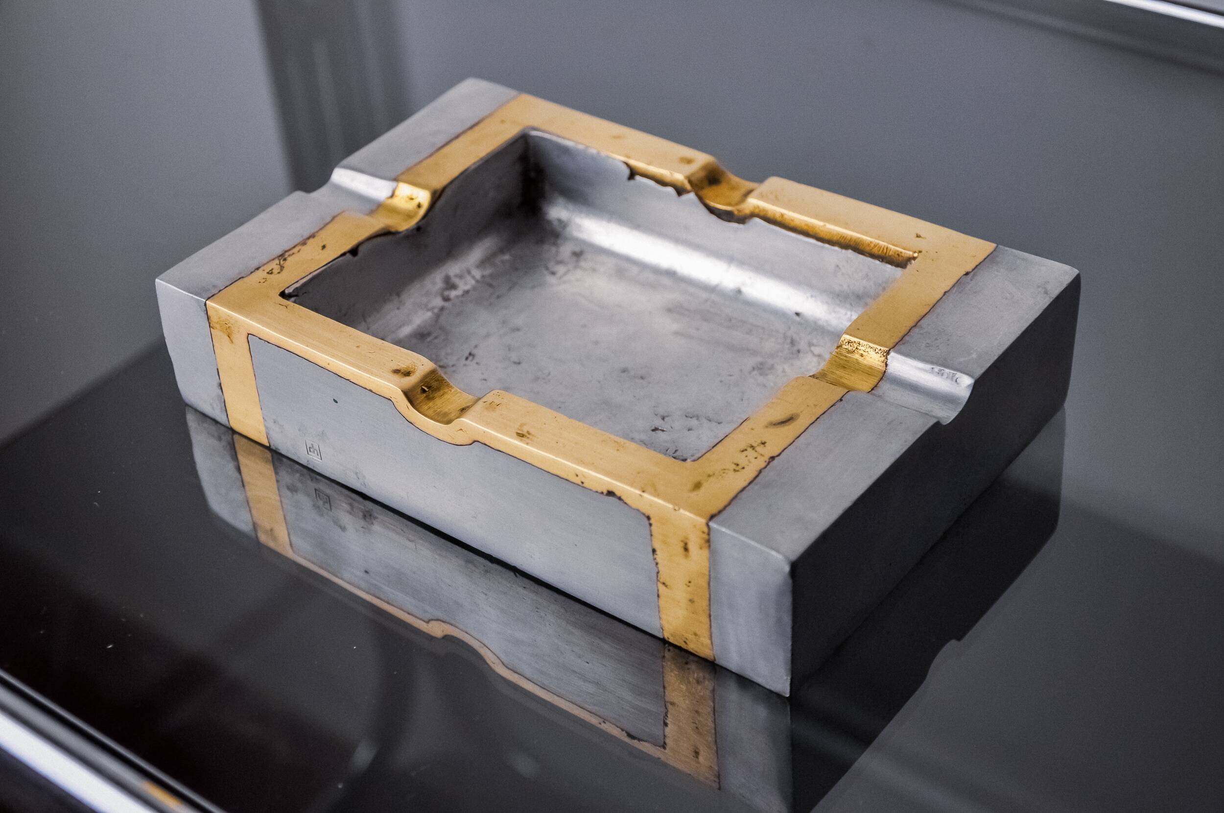 Brutalist ashtray by David Marshall, bronze and brass, Spain, 1970