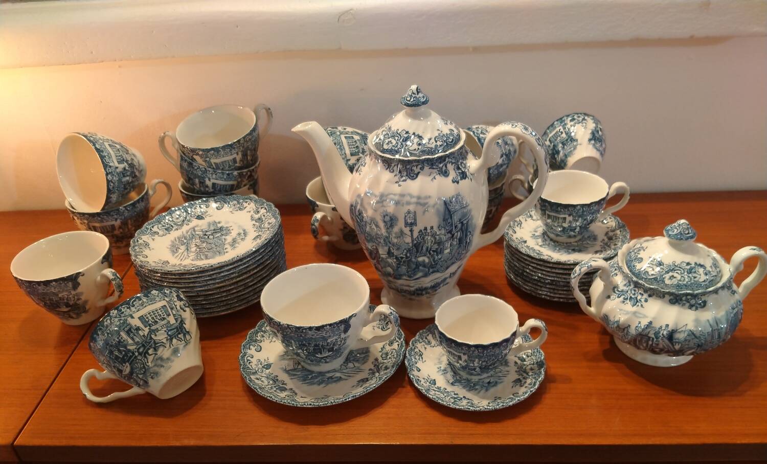Johnson Bros England tea service café