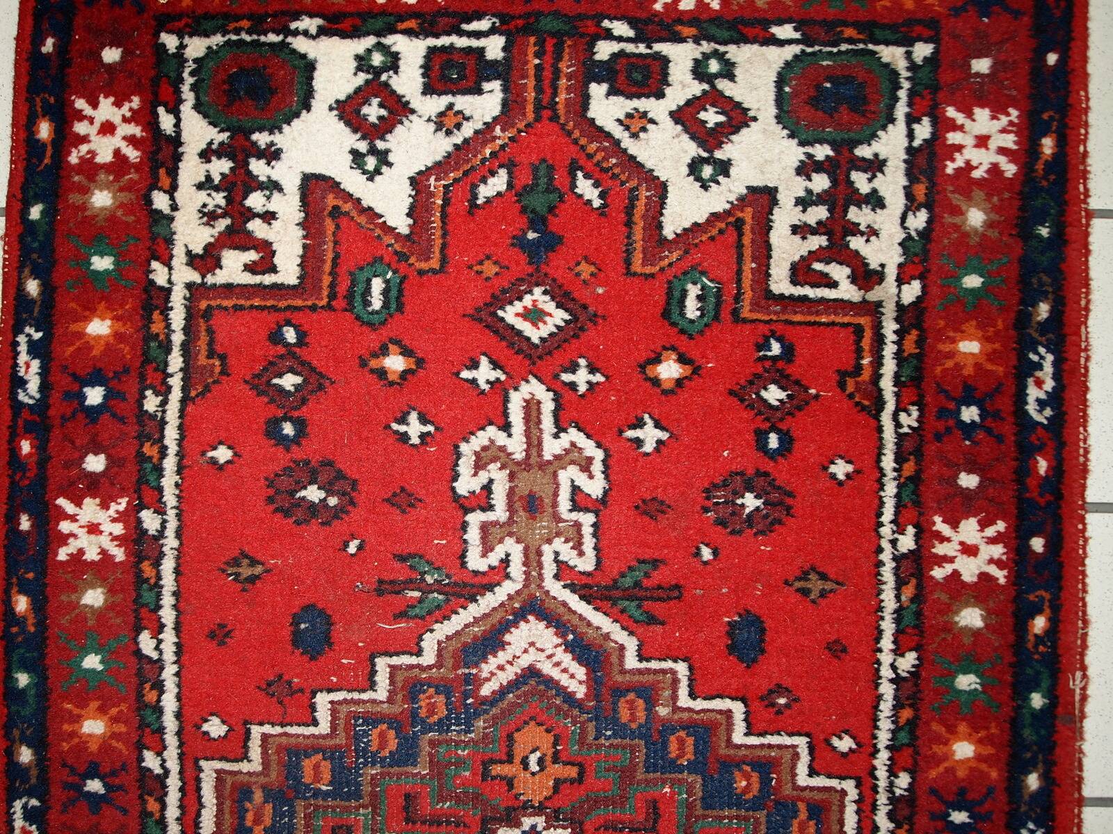 Tapis Vintage Hamadan en Laine, Années 1970, Élégance Intemporelle