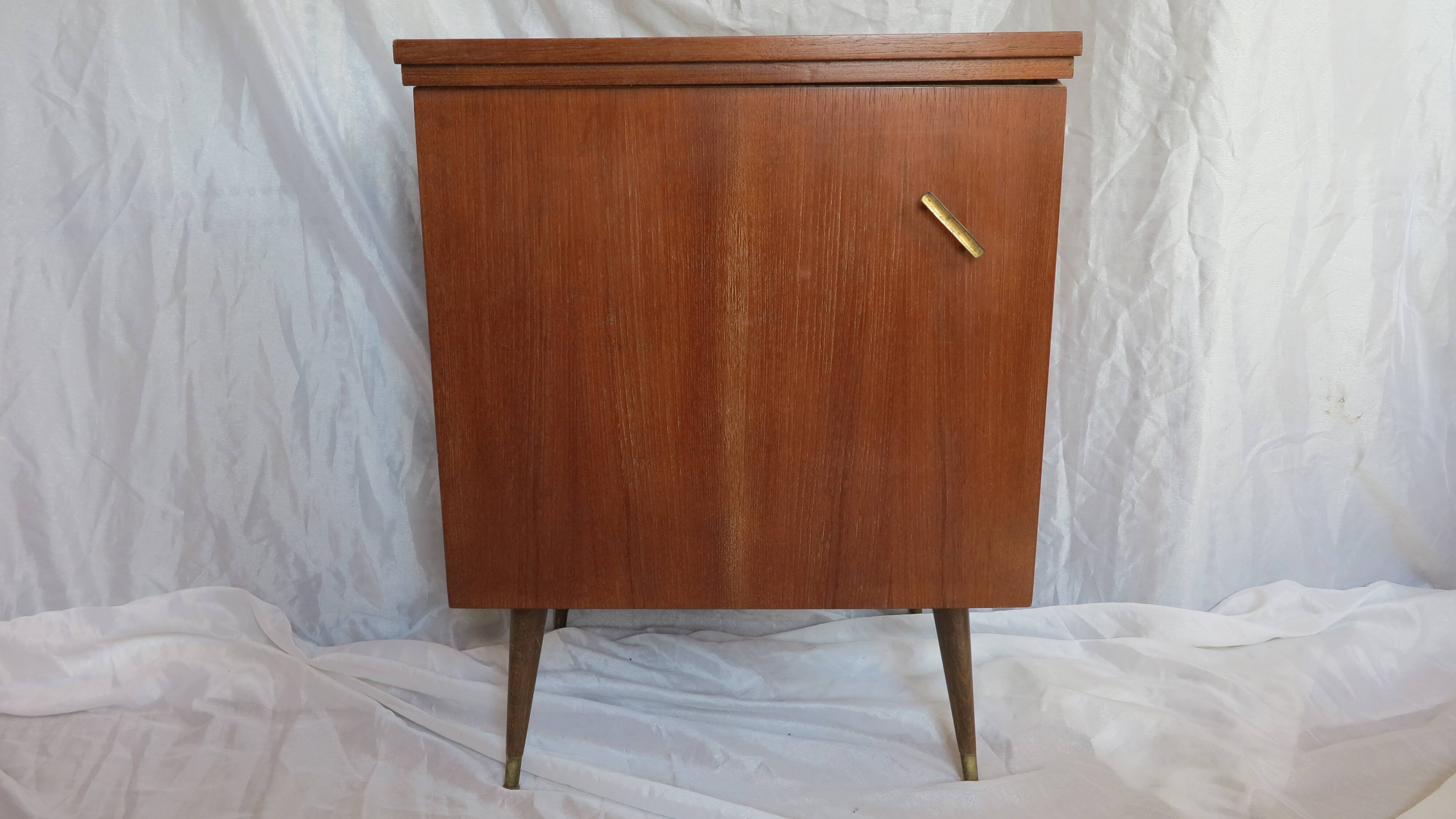 petit buffet 1 porte années 60
