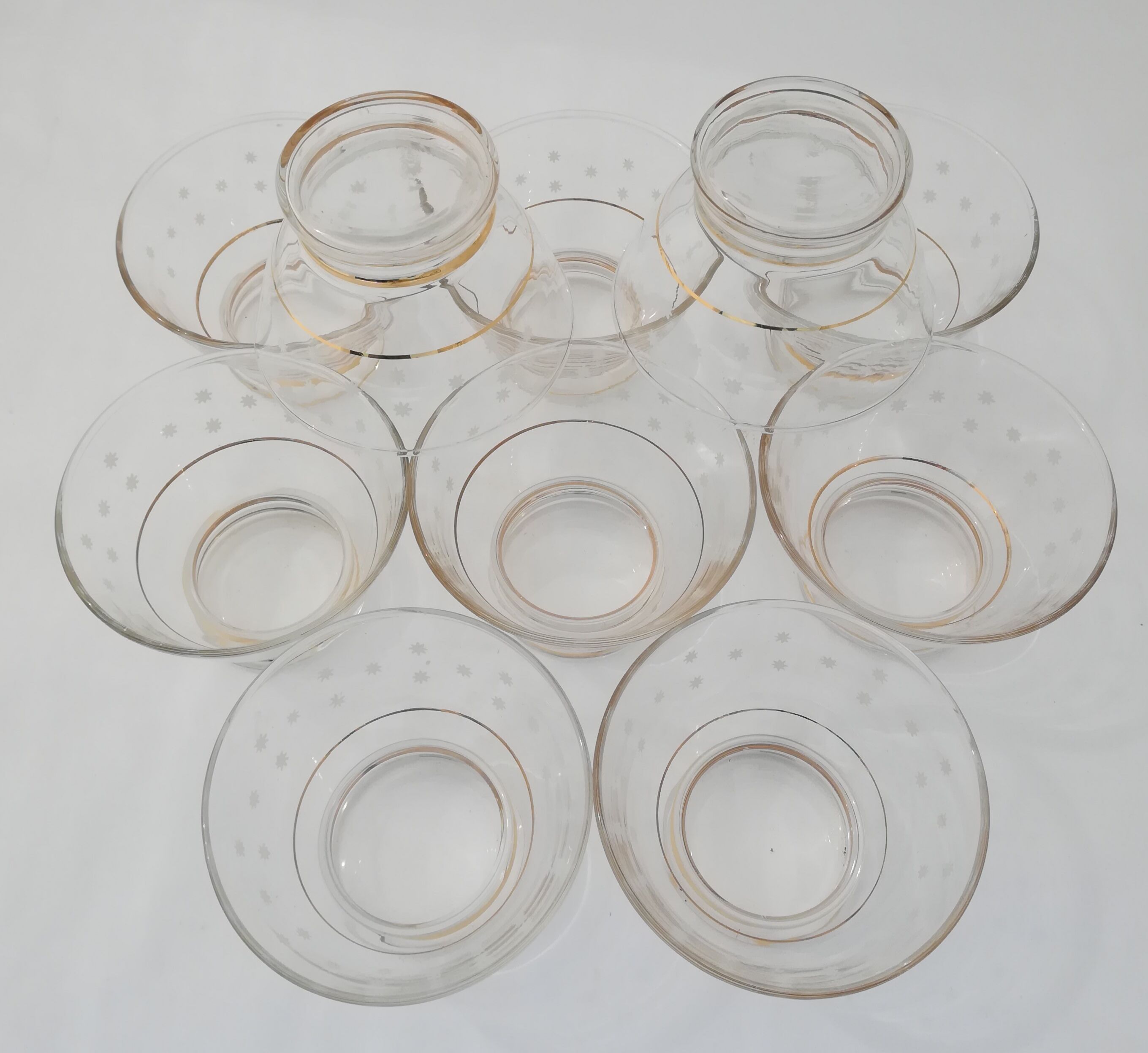 Lot of 10 glass cups