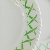 Set of 7 Badonviller flat plates, trellis decor