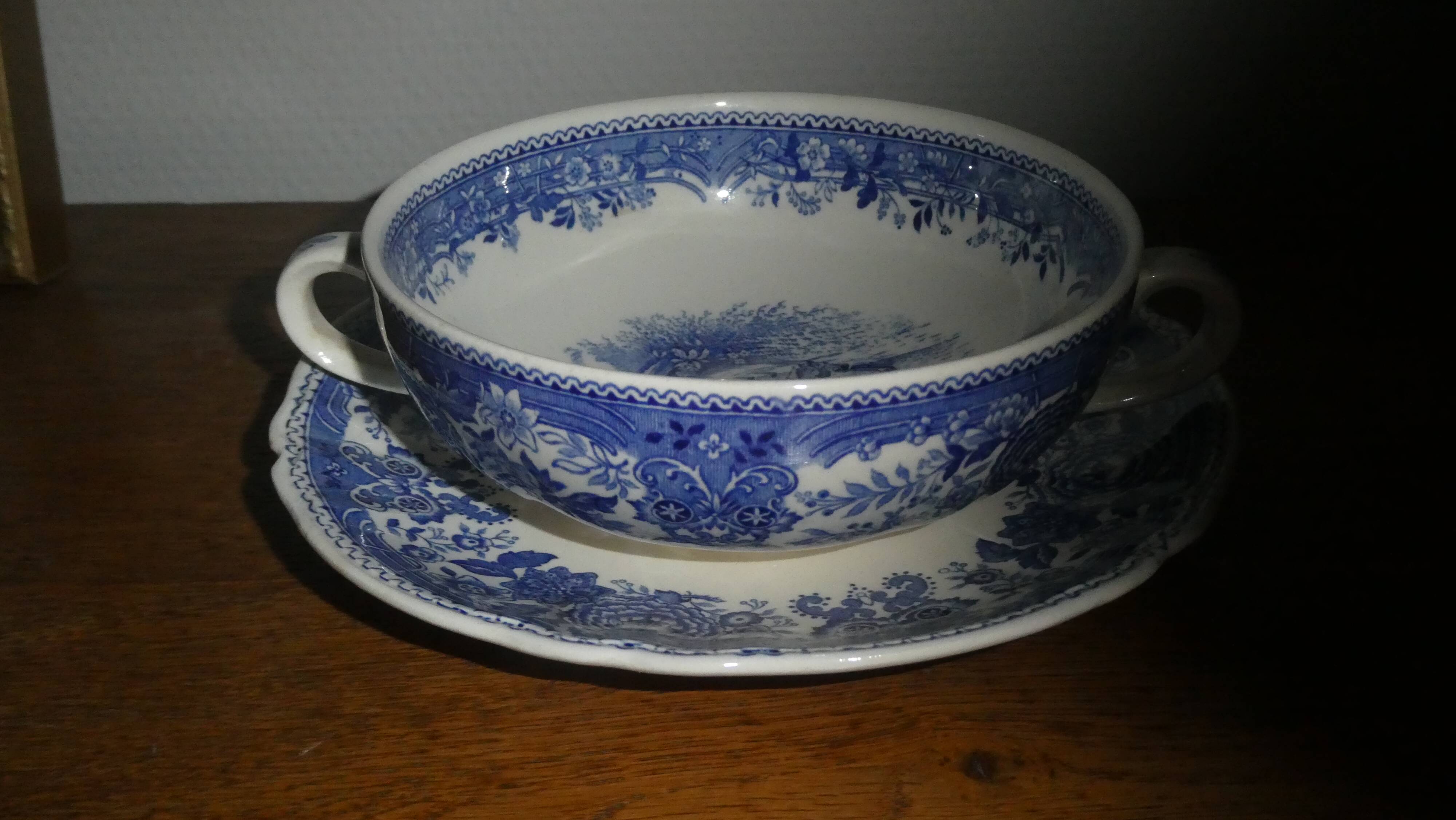 4 Villeroy and Boch Burgenland Bouillon Bowls Very good condition