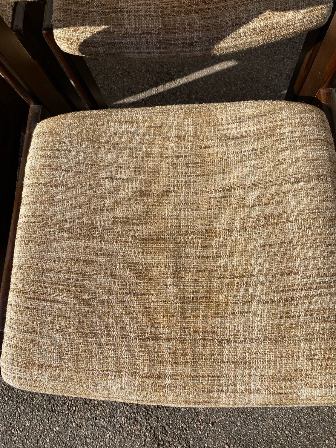 Table and 6 chairs set by Baumann