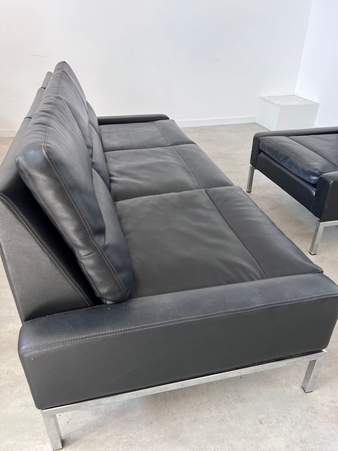 Leather Sofa and Armchair design Hans Peter Piehl for Wilkhahn 60s