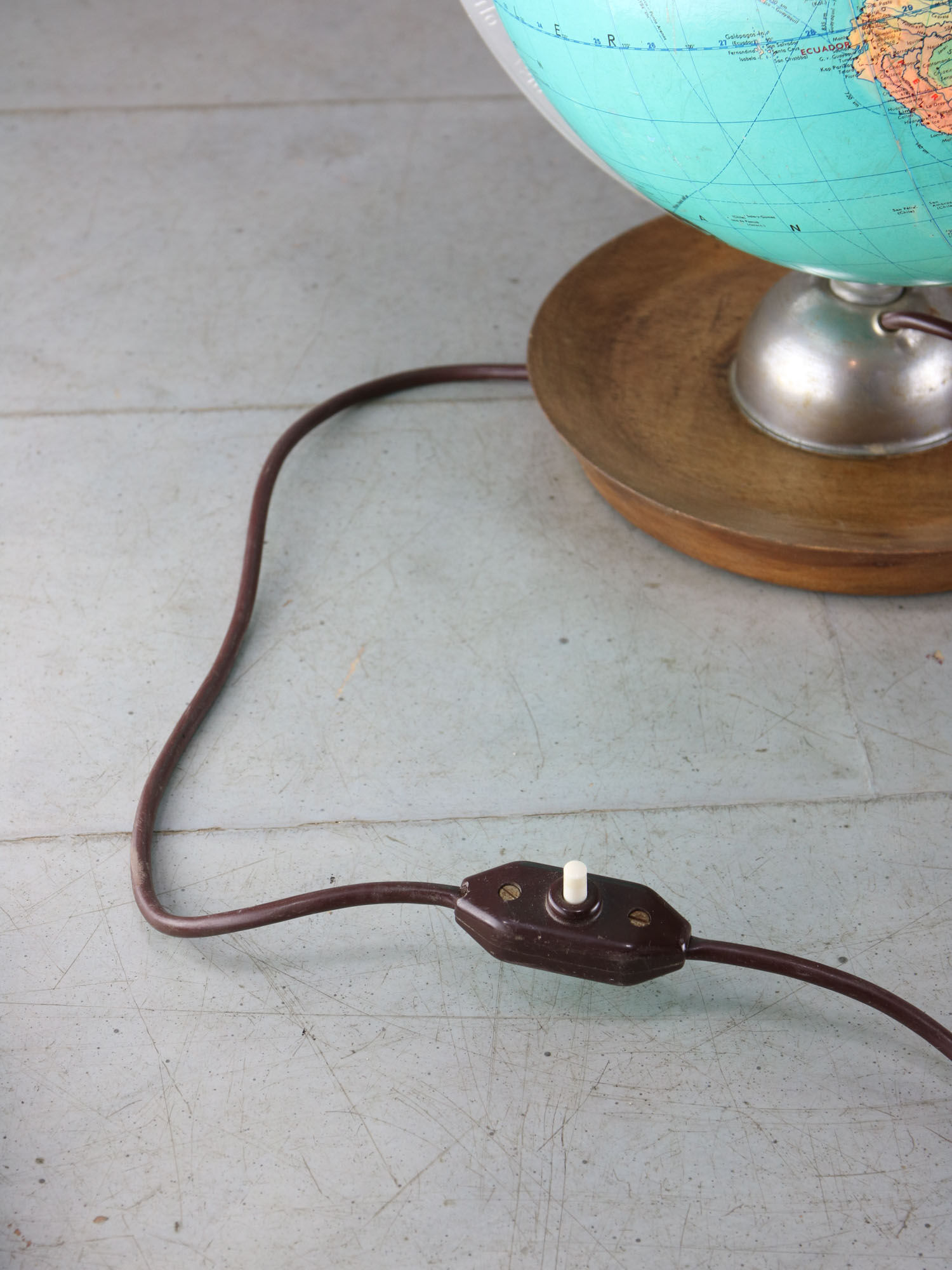 Mid-century Illuminated Glass Globe, 60s