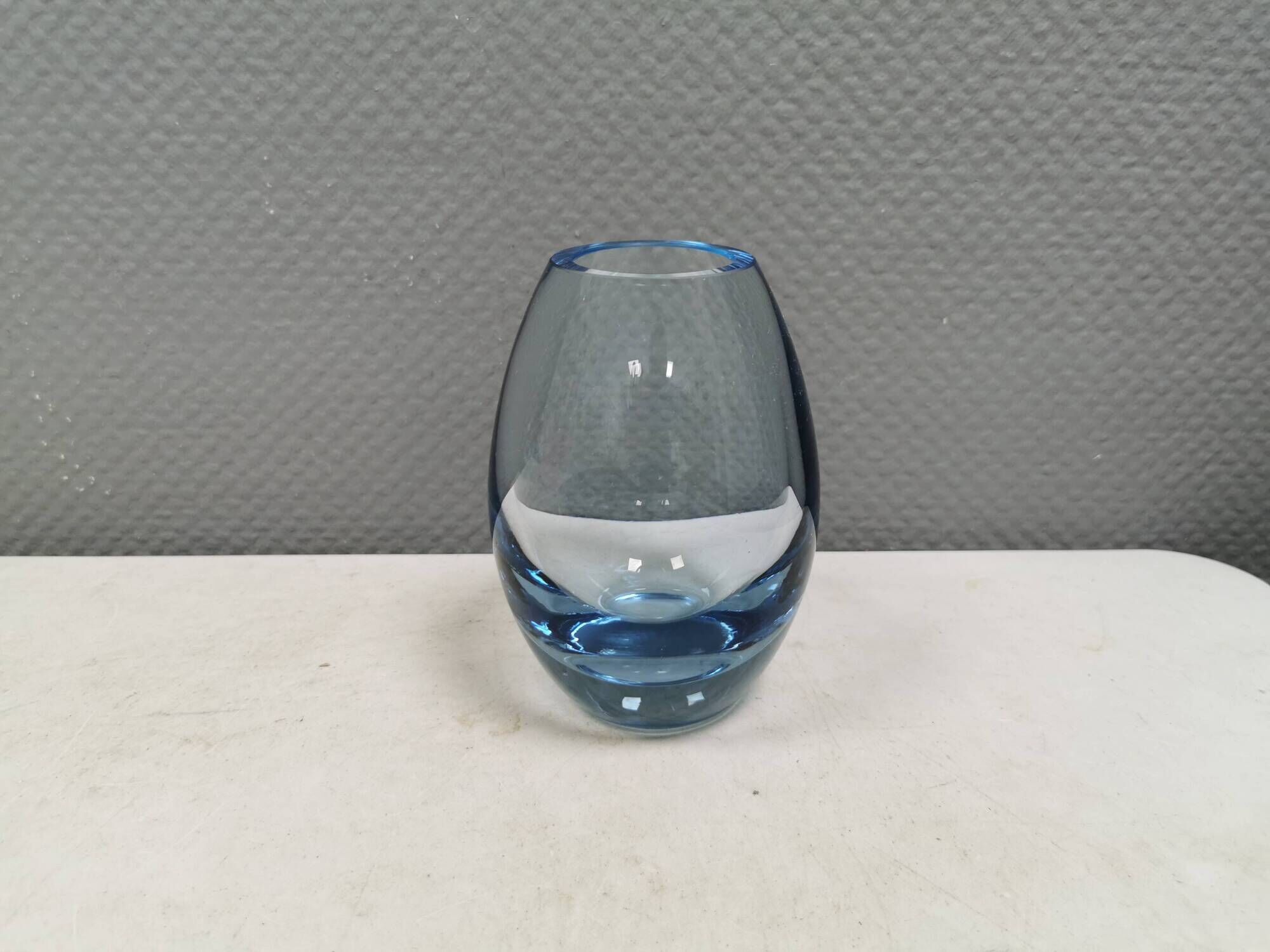 Hellas drop vase by Per Lütken for Holmegaard 1955.