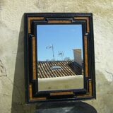Miroir flamand a cadre ondulé