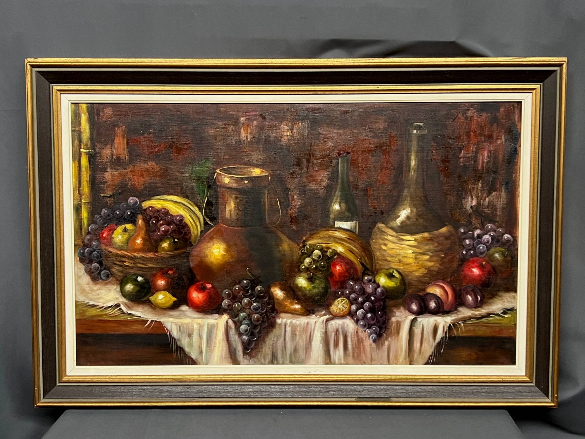 Still life with fruits.
