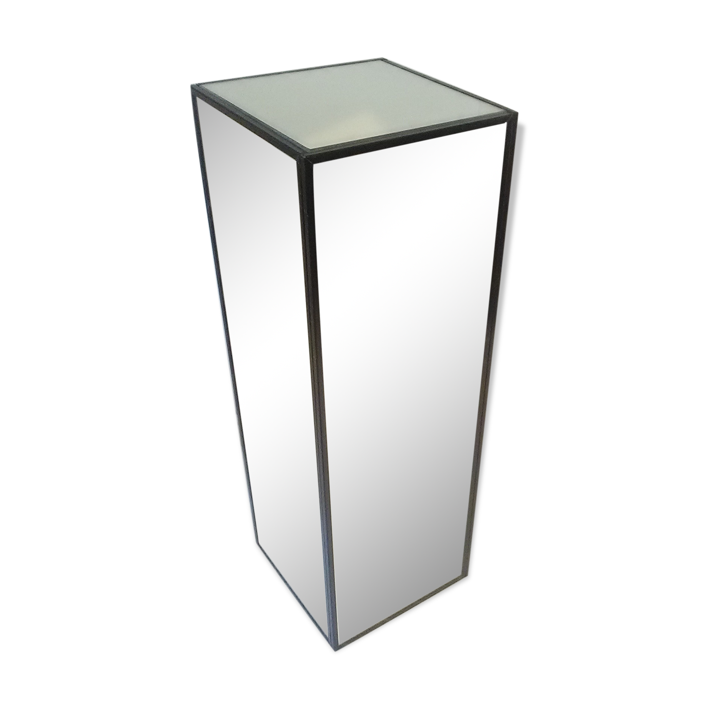 Mirror column