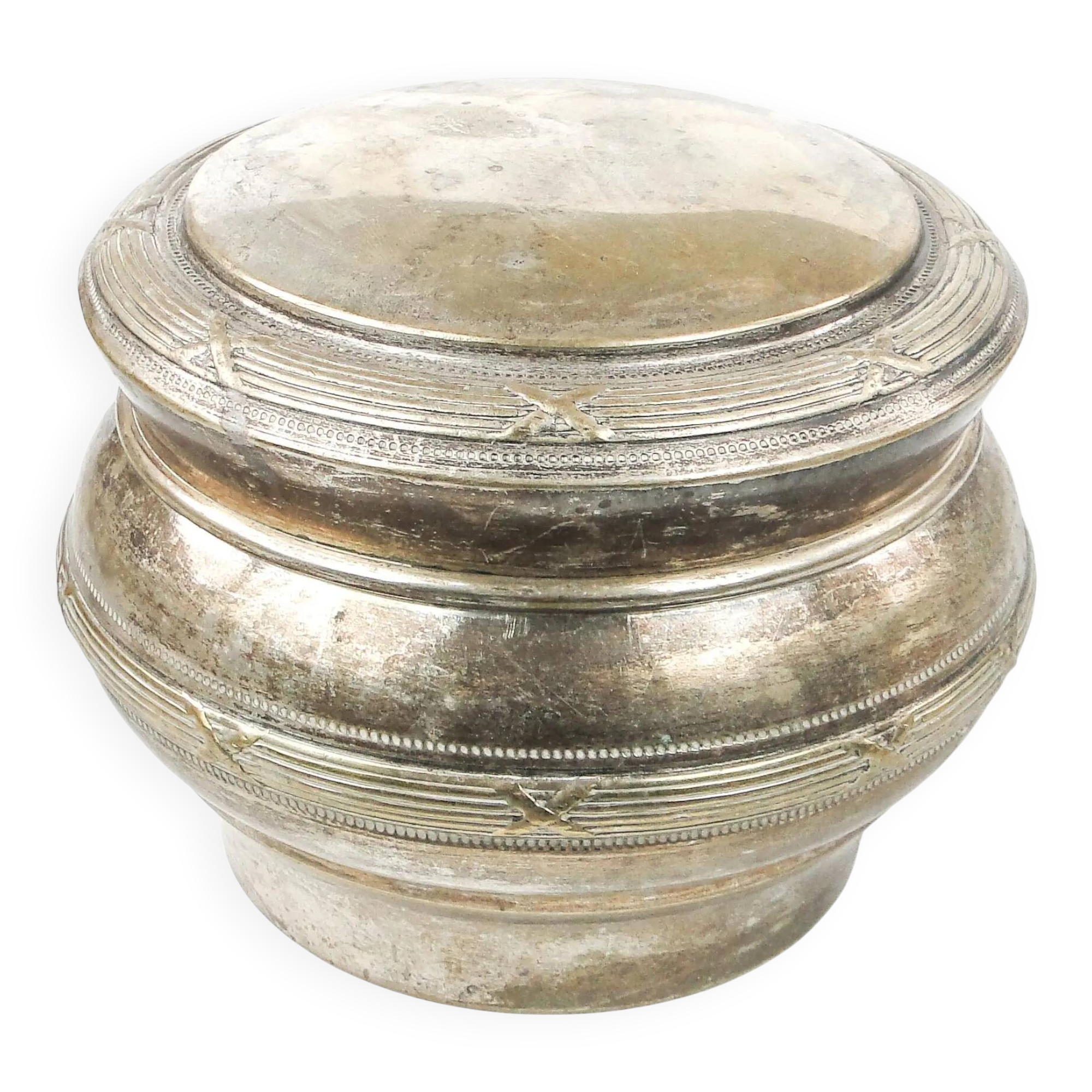 Eclectic bonbonniere, silver-plated brass, Belgium, 19th century