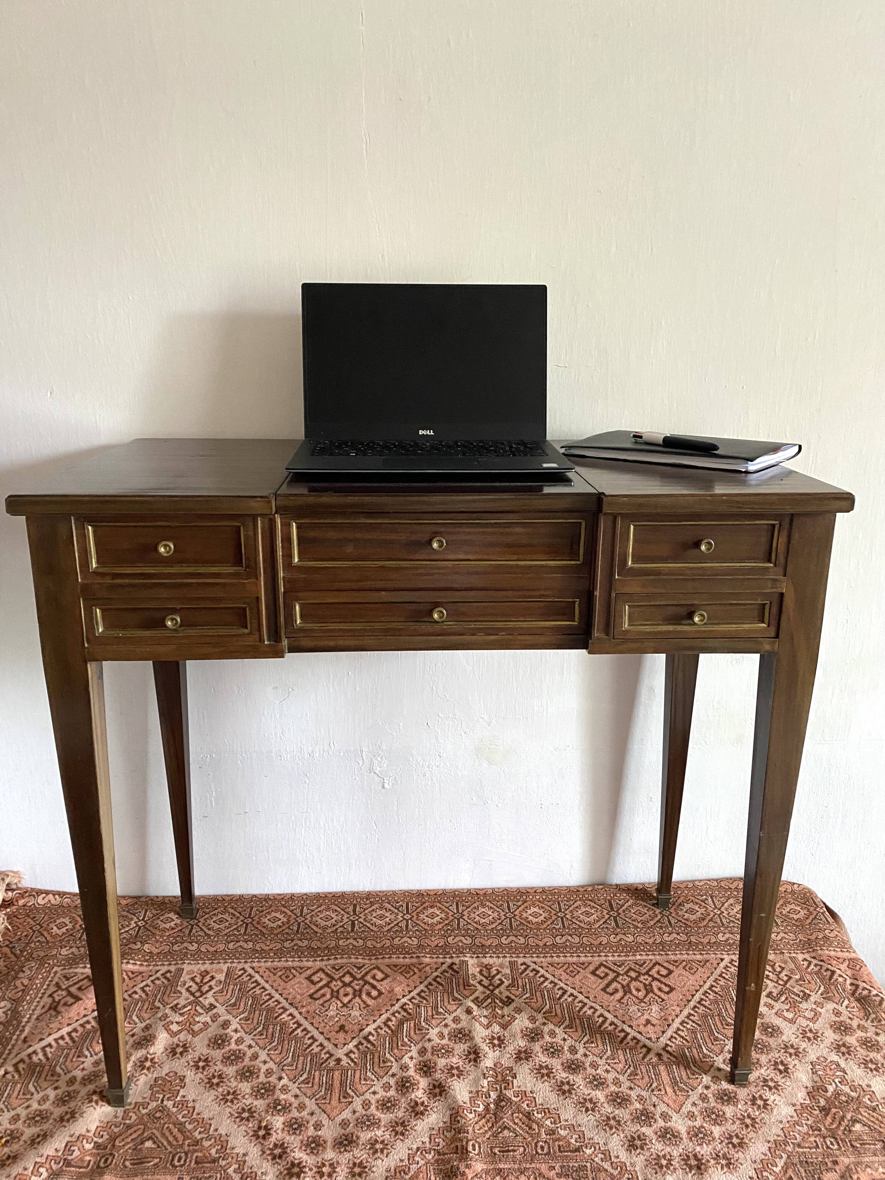 Dressing table, Louis XVI style mahogany side desk