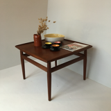 Square coffee table Grete Jalk