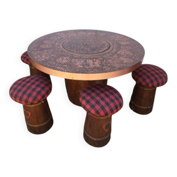 Atypical and unique table