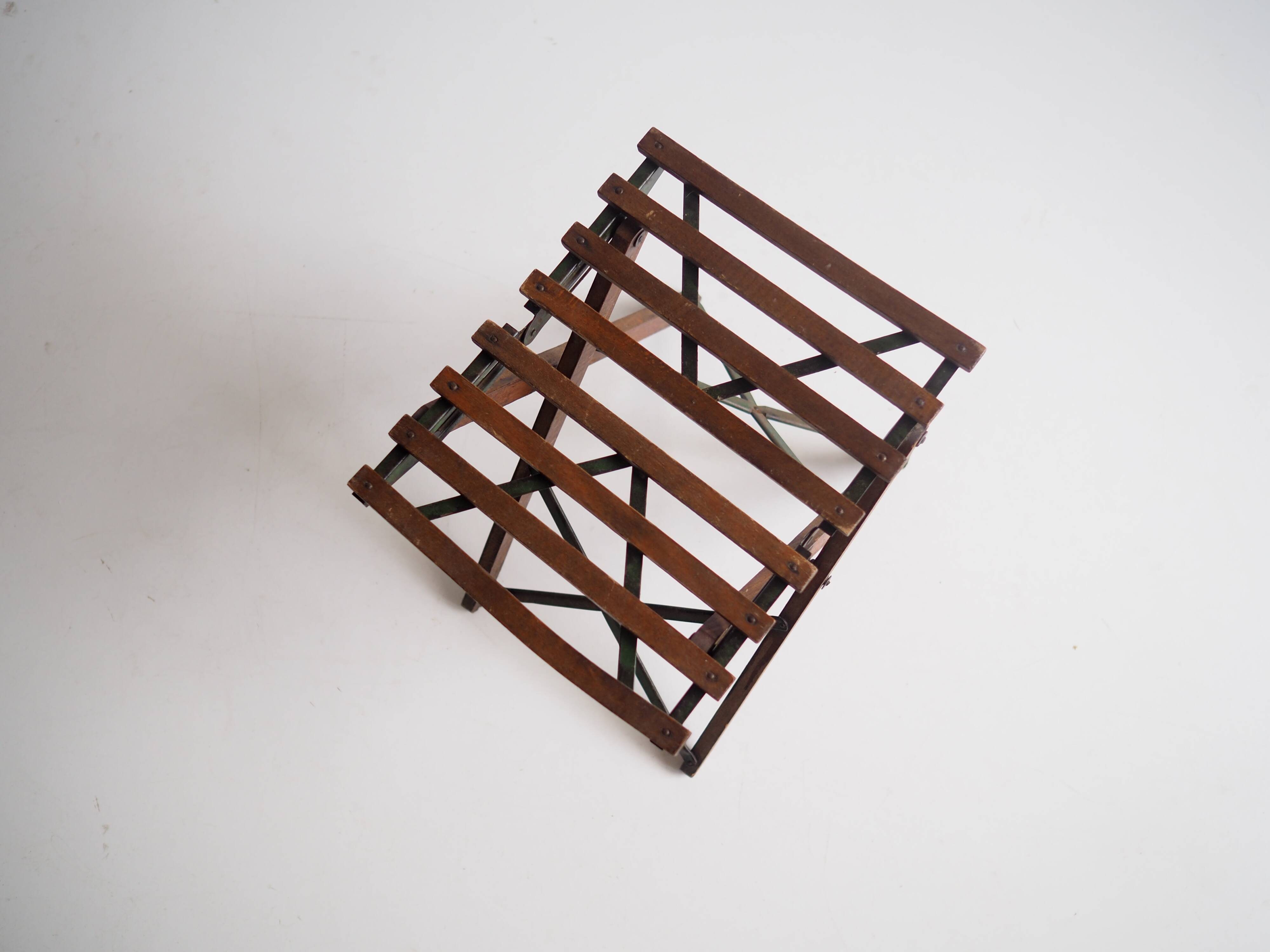 Vintage portable wooden picknick or fishing stool