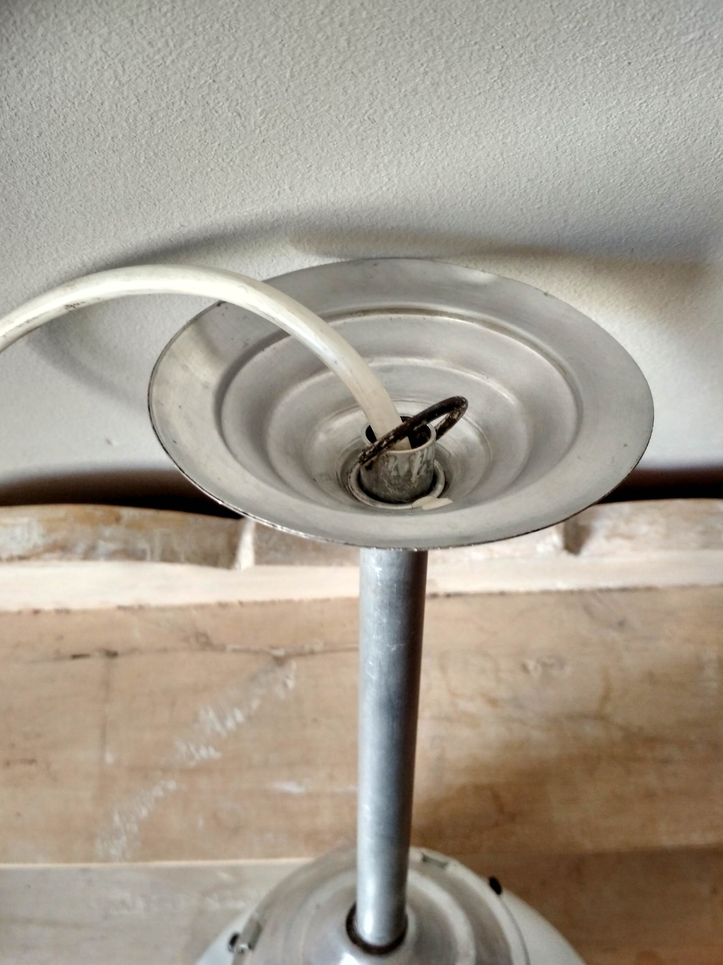 White opaline globe suspension on stem and aluminum metal structure