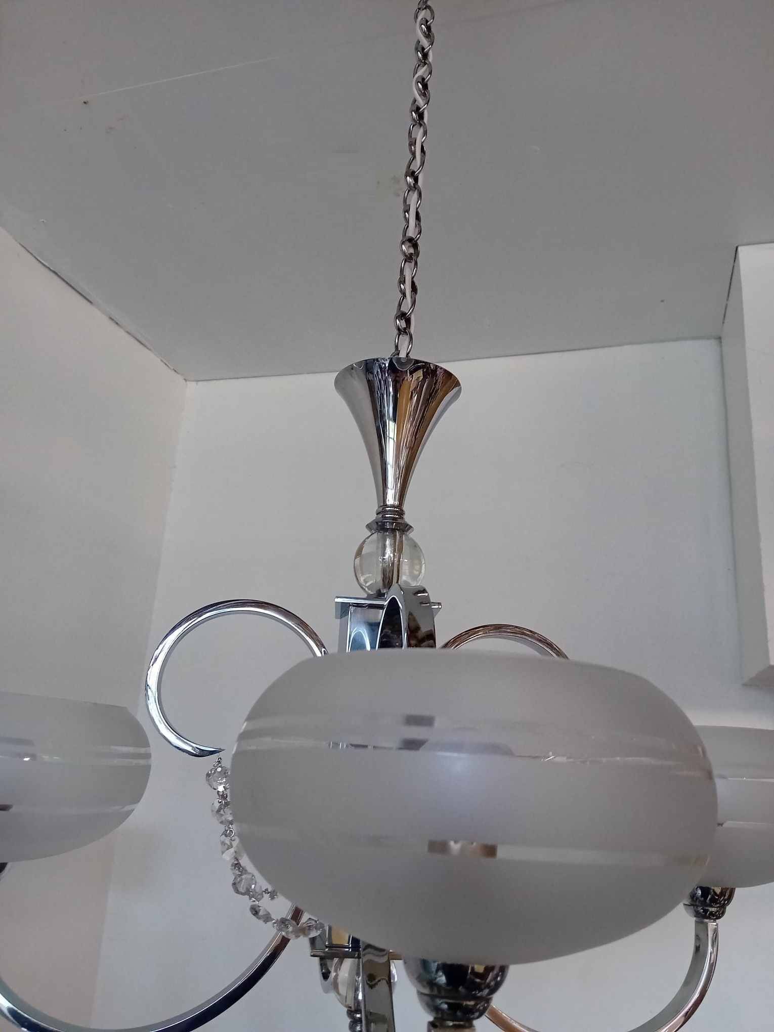 Art deo chandelier 1930 with 4 arms of light.