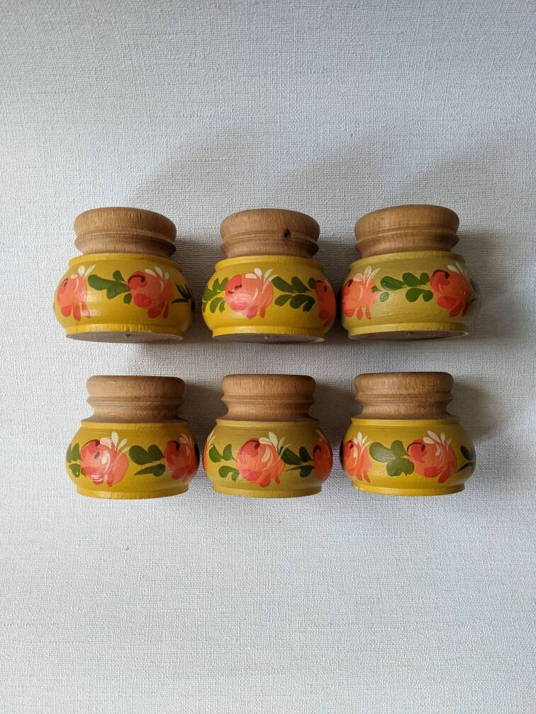 Egg cups in wood with hand-painted floral decoration, handcrafted