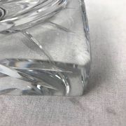 Coupe sur pied en cristal taillé