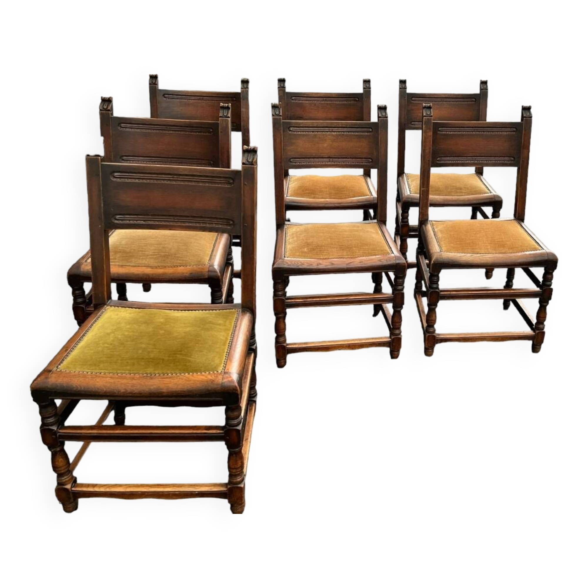 Set of 7 Spanish Renaissance chairs