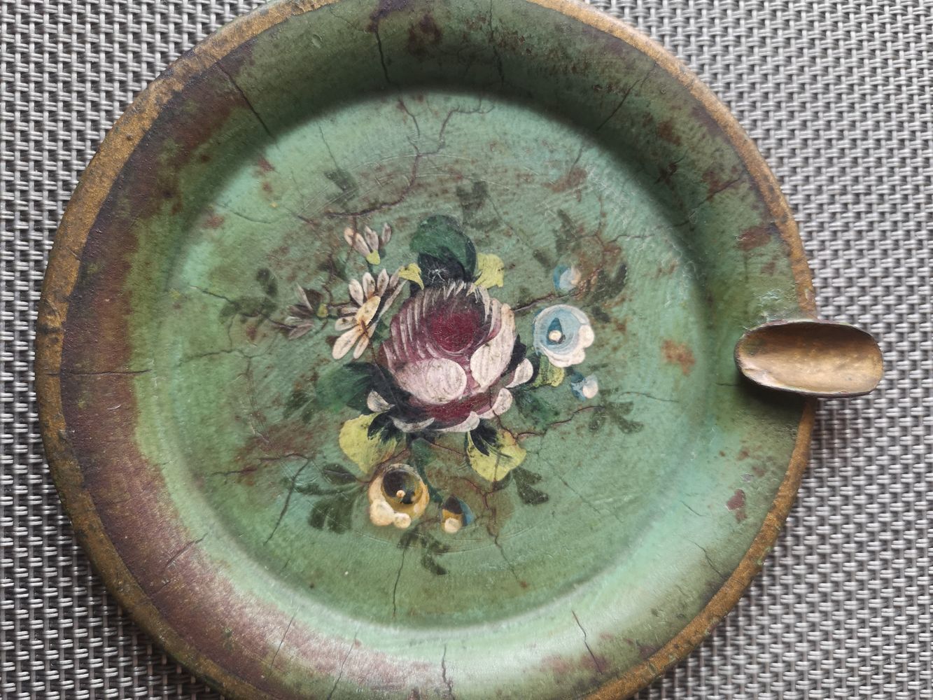 Hand-painted metal ashtray - Late 19th/early 20th century