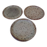 Three stoneware plates, Tiffoche, La Borne Guérande